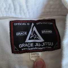 Gracie Academy Youth BJJ Gi White Size 000/110 with Patches – Bullyproof