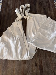 Century White Lightweight Student Uniform Martial Arts Gi Men’s Size 5
