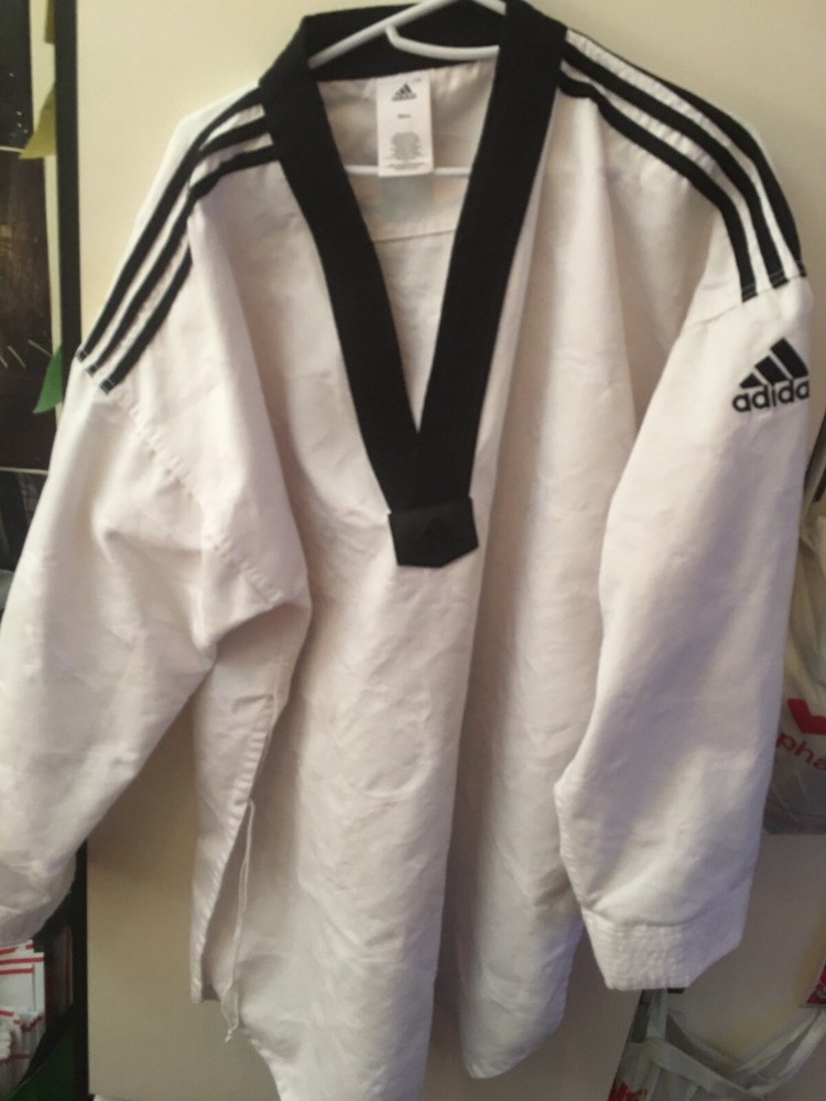 Adidas Super Master Taekwondo Uniform Size 6 TOP AND PANTS