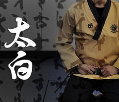 MOOTO Poomsae WTF High Dan Uniform TAEBEK YellowTaekwondo Open Dobok TKD