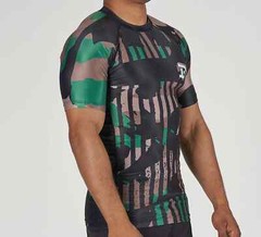 Fuji Flex Lite Mens MMA BJJ Jiu Jitsu Short ShortSleeve SS Rashguard – Camo