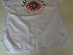 Asian Sun Jacket White Size 4 Martial Arts Adult clean