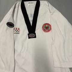 Dynamics Mens 4 White Taekwondo Karate V-Neck Martial Arts Dobok Top USA Olympic