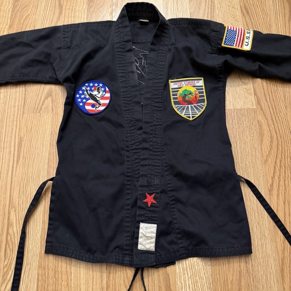 Vintage Karate Taekwondo Martial Arts Black Uniform Shirt US Flag Patches Youth