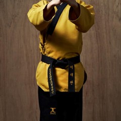 JCALICU POOMSAE Master/High Dan Gold WTF Poomsae Uniform
