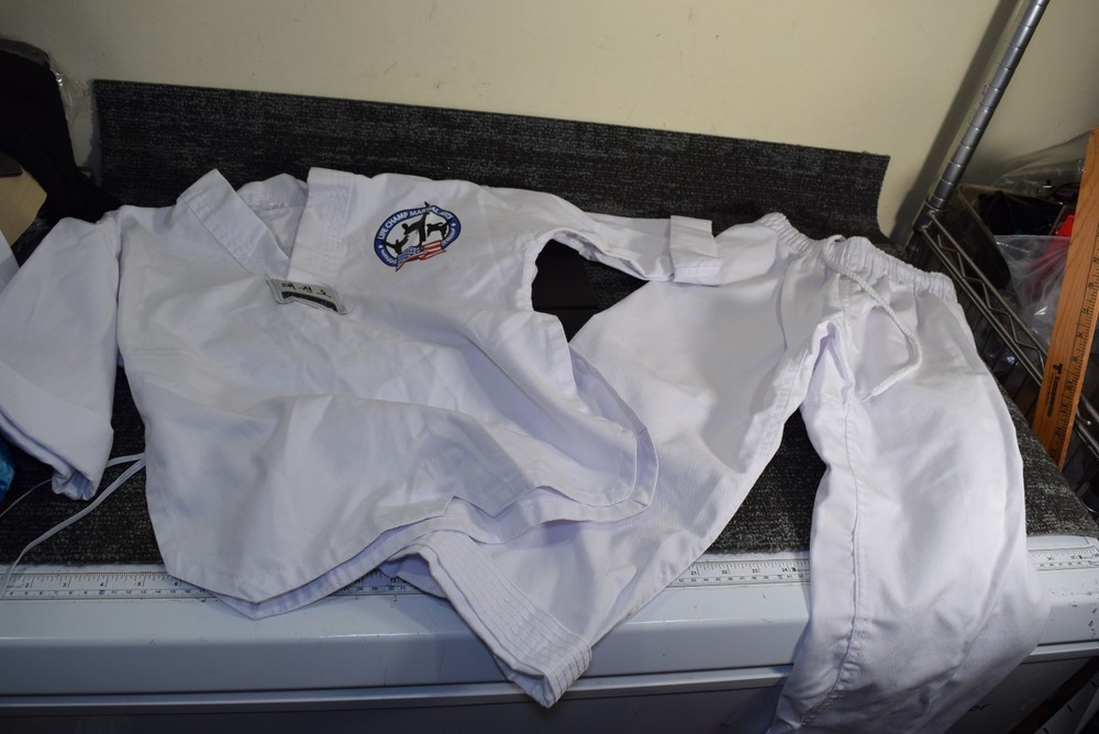 Tae Kwon Do YOUTH 0 White Dobok Gi Shirt Pants Uniform Kids Life Champ Costume