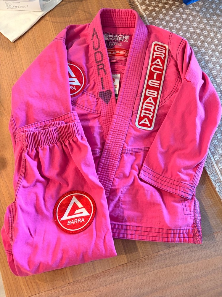 Jiu Jitsu Gi Girls Y3 PINK Equipe Grace Barra Edition Kimono