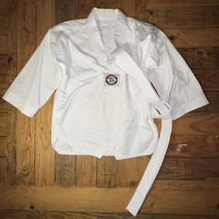 Martial Arts Karate Uniform Cotton Poly White with White Belt Unused Size 0/140