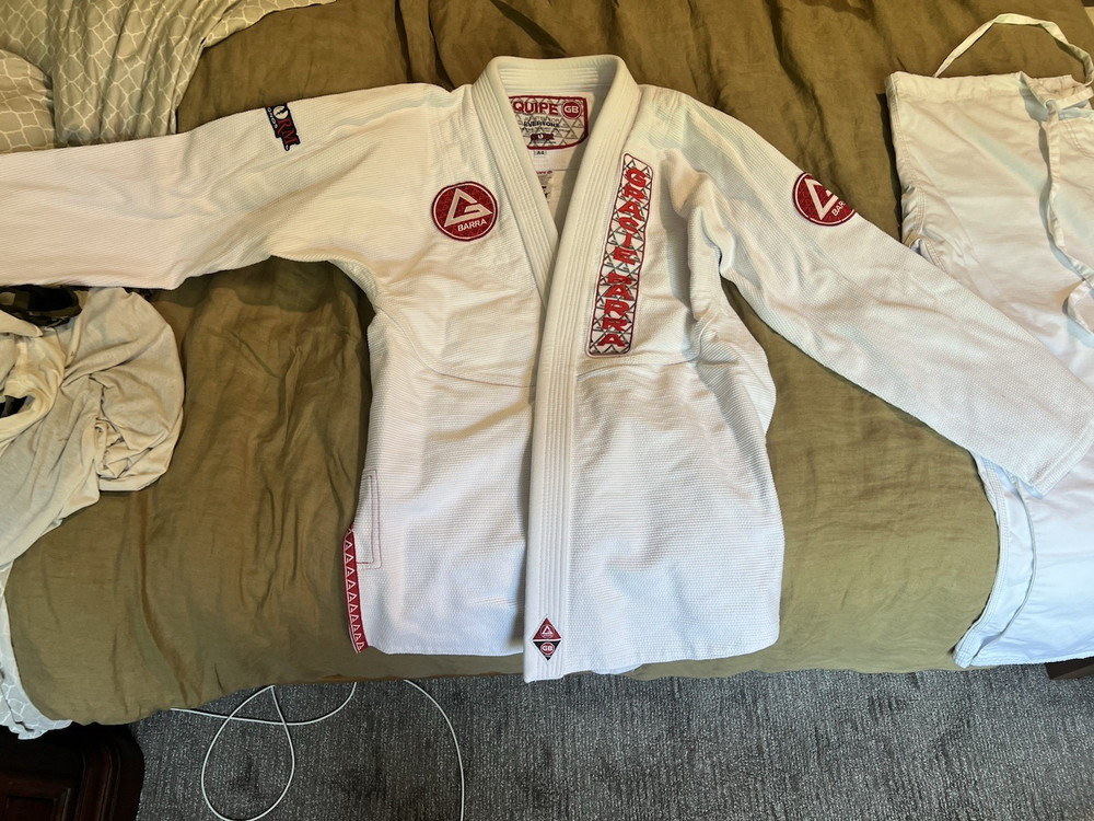 Storm Kimonos Equipe GB Gracie Barra BJJ Gi Uniform A4 White/Red