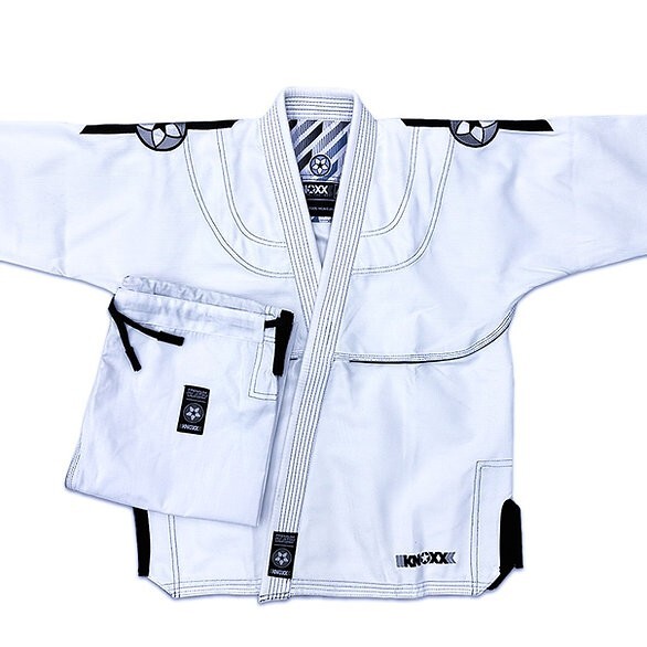 KNOXX Jiu Jitsu „RWTB Ultra” White/Black Gi Uniform Mens Adult Size A3