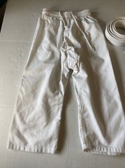 Century Kids Size 00 Martial Arts Youth Uniform Suit 2 Piece With Belt White