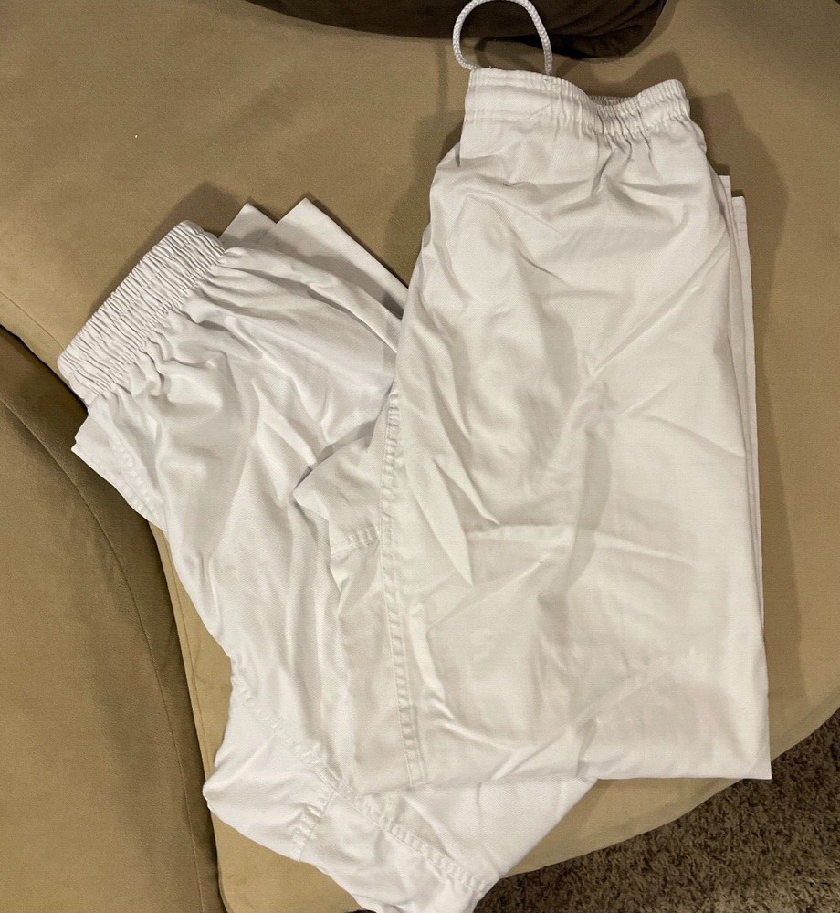 Excellent Condition Child’s Martial Arts Pants — Size 5