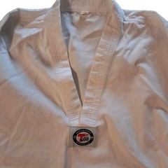 TAEKWONDO APPROVED GI WHITE UNIFORM ADULT UNISEX 5/190 NEW WITHOUT TAG