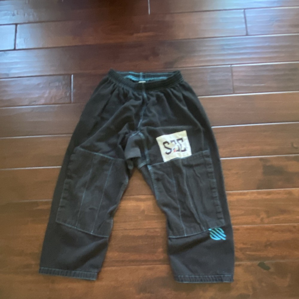Black Martial Arts Pants Blue Stitching S3E Patch Size S/k4 Uniform for children