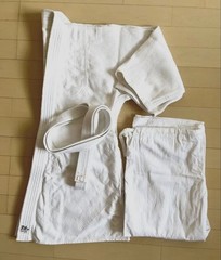 Black Belt Judo Uniform Set (top And Bottom), Size 3, With White Belt. Good