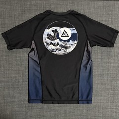 Gracie Jiu-Jitsu Rash Guard Midnight Wave Size Youth Medium Black Blue