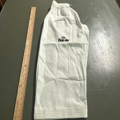 Daedo International World Taekwondo Federation Beginner Uniform Size 1 (140)
