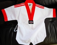 DINAMICS Martial Arts AN’S TAEKWONDO Shirt/SHORT Kids White/RED SET SIZE 000/120