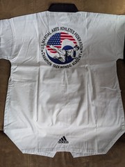 Brand New Adidas Tae Kwon Do Uniform Size 4 (180cm)