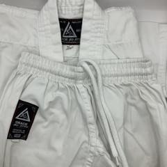 Gracie Jiu-Jitsu Classic Gi Size 00/120 (kids4-7)White BJJ MMA Kimono With Belt