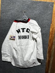 Macho Tae Kwon Do Uniform Gi Top Mens XL White Black Red Collar WTC Patches