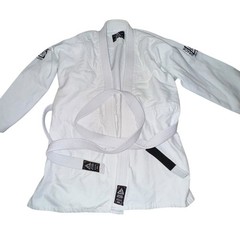 Gracie Jiu-Jitsu Classic Gi Size 7/200 White Kimono With Belt