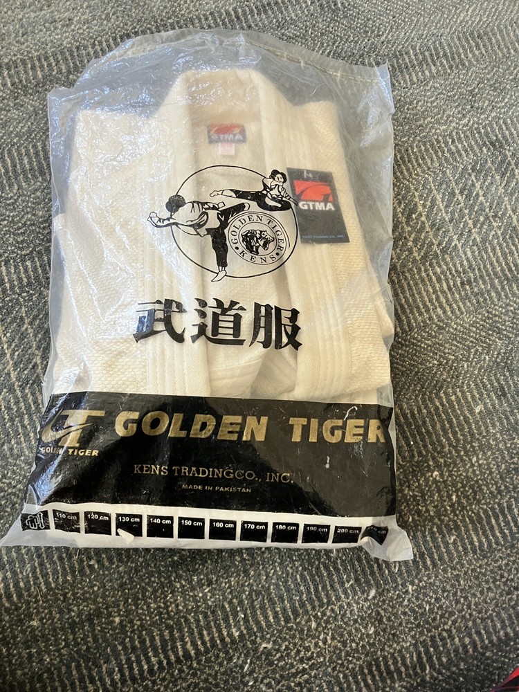 GOLDEN TIGER Unused Gi Martial Arts Karate Cream Size 00/130