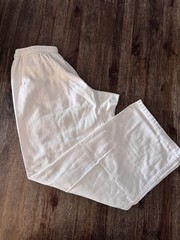Century White Lightweight Student Uniform Martial Arts Gi Men’s Size 5