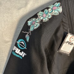 Fuji Womens Blossom BJJ Gi Black W4 Brazilian Jiu Jitsu Kimono New