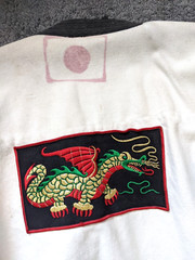 VTG MEN MEDIUM TAE KWON DO GI JACKET UNIFORM WHITE W/ DRAGON PATCH