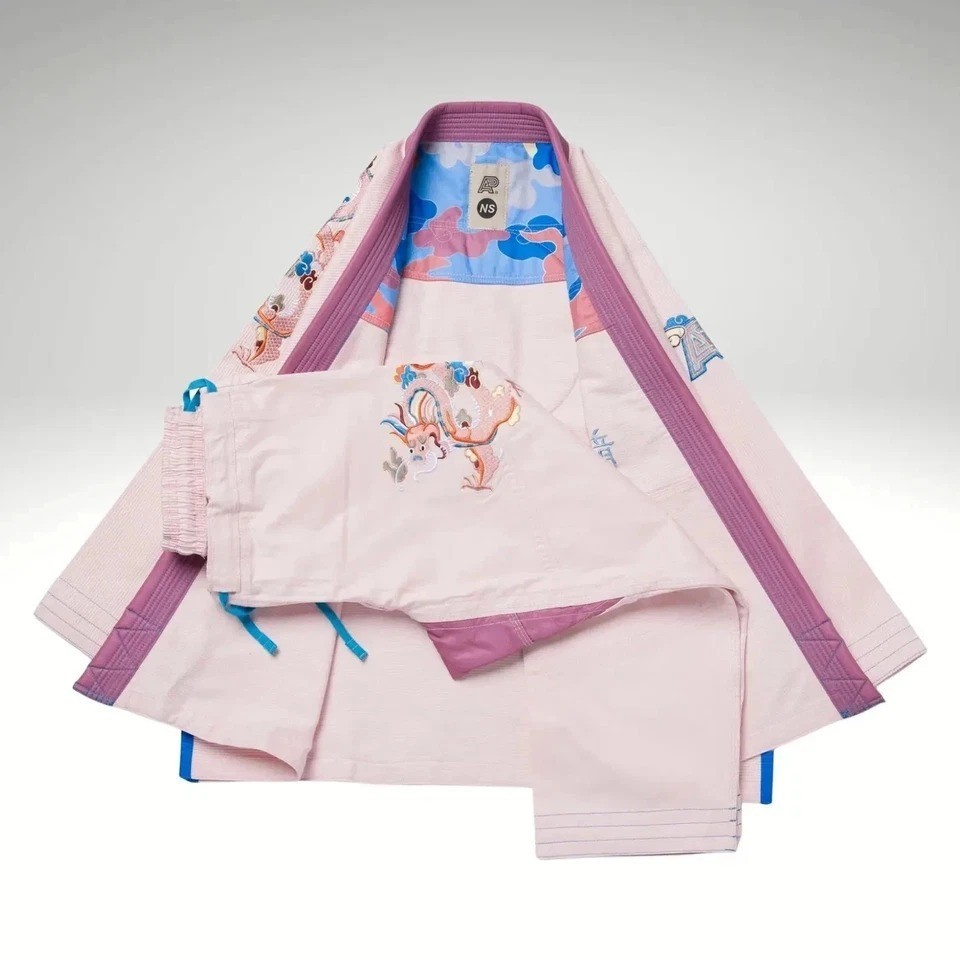 Shoyoroll x Albino & Preto „Year of the Dragon” BJJ Kimono Peach Edition + Bag