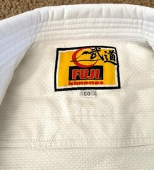 Karate Jiu-Jitsu White Gi Fuji Traditional High Quality Size C0 With Belt