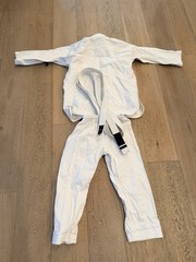 AOJ M4 Kids Unisex White Judo Gi Uniform Set w/ Belt, Model M4, Size M4