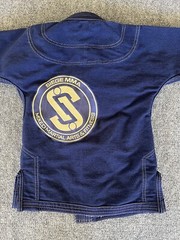 Siege MMA Kids Mixed Martial Arts Jiu Jitsu Gi Suit Outfit Size K-000