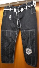 War Tribe SPARTAN LIVE FREE Jiu-Jitsu Set Jacket & Pants Black A1 martial arts