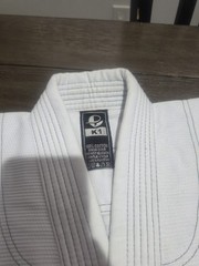 Used “Your Jiu Jitsu Gear” Gi Kids Size k-1