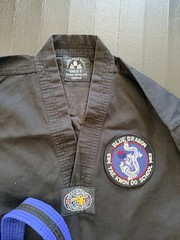 BEST Sang Moosa Taekwondo Uniform Dobok Set Black Size 1 (150 cm) Blue Belt