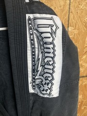 GAMENESS FEATHER Mens black A4 cotton black White logo open front jacket MMA