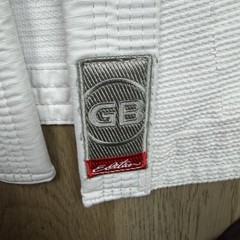 Gracie Jiu-Jitsu Gracie Barra Gi Kimono Mens Medium A1 White BJJ Jacket Top