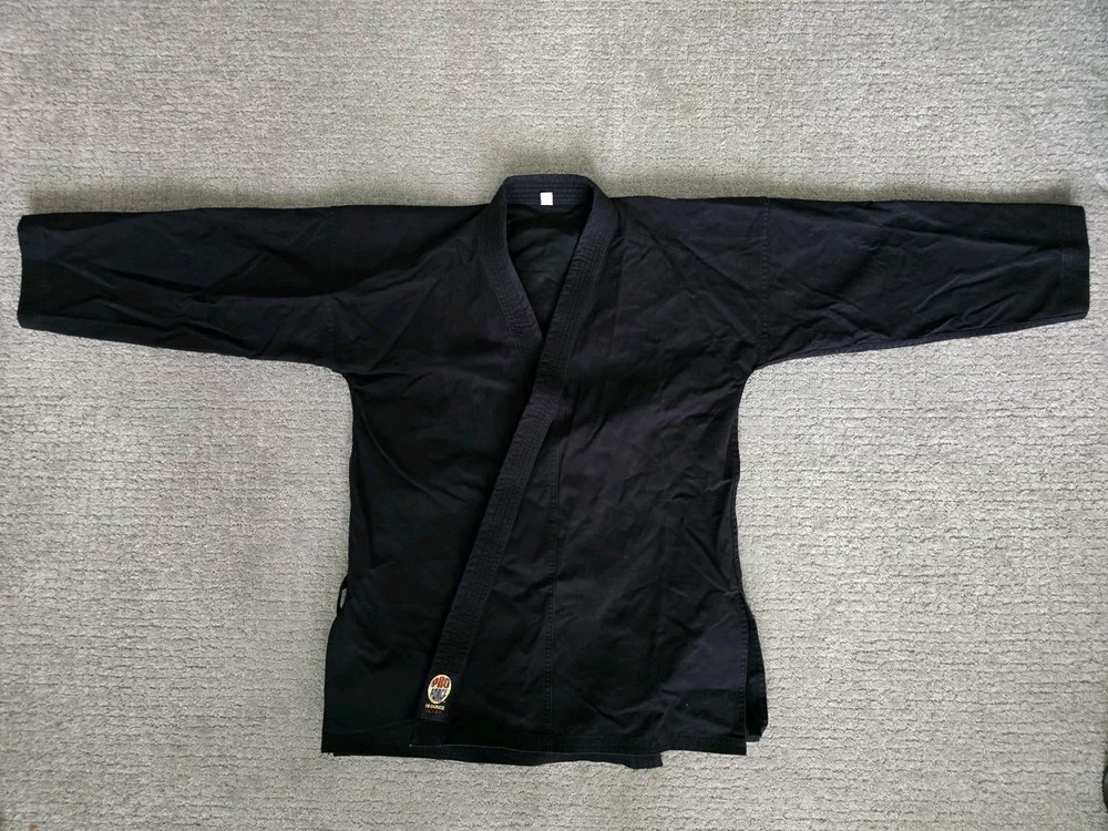 Karate Uniform – Heavy Weight