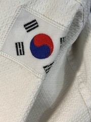 Mooto Taekwondo Uniform Top White Black Collar Martial Arts Dobok Jacket