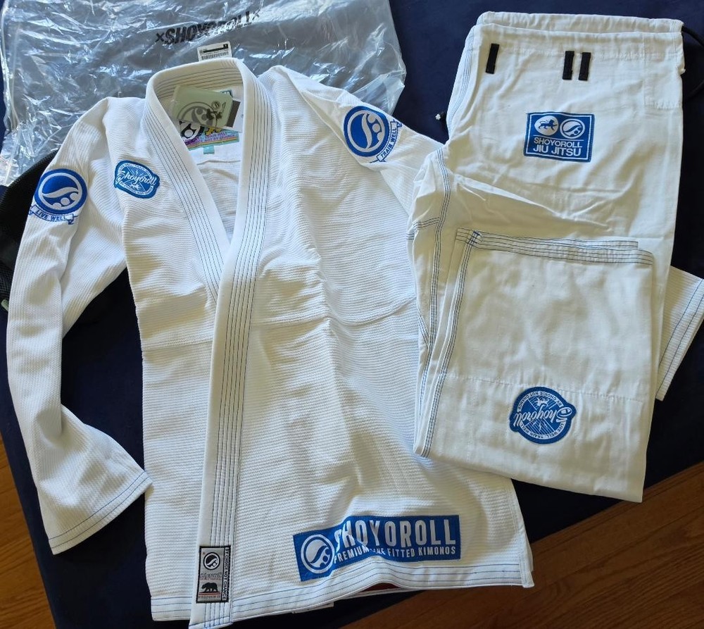 Shoyoroll Azure Competitor