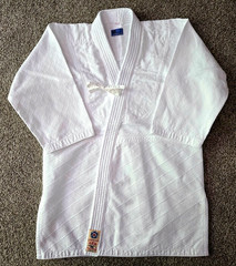 NEW Iwata Dogi Aikido-GI Jacket size 3 White w/tie Judo Jujitsu MMA Uniform