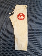 Gracie Barra Equipe TrainLite Jiu-Jitsu Gi A1 White Adult Unisex (used once)