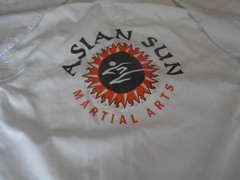 Asian Sun Jacket White Size 4 Martial Arts Adult clean