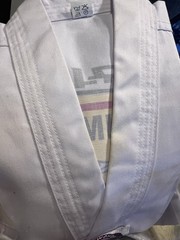 NEW Dynamics World Inc. Taekwondo Uniform Size 000/120 with White Belt