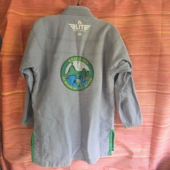 BRAZIL 021 Patched Elite Sports Brazilian Design Size A2 Tunic Used