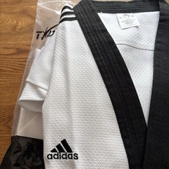 Adidas Adi-Grand Master Uniform Size 6