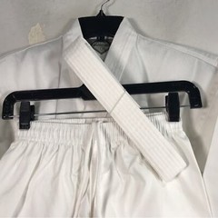 Century CFMAF Lightweight Student Uniform with Belt, Unisex Size 0 – White