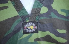 Level Up Martial Arts Karate Gi Kids Unisex Uniform Camo Top Size 1 (150cm)